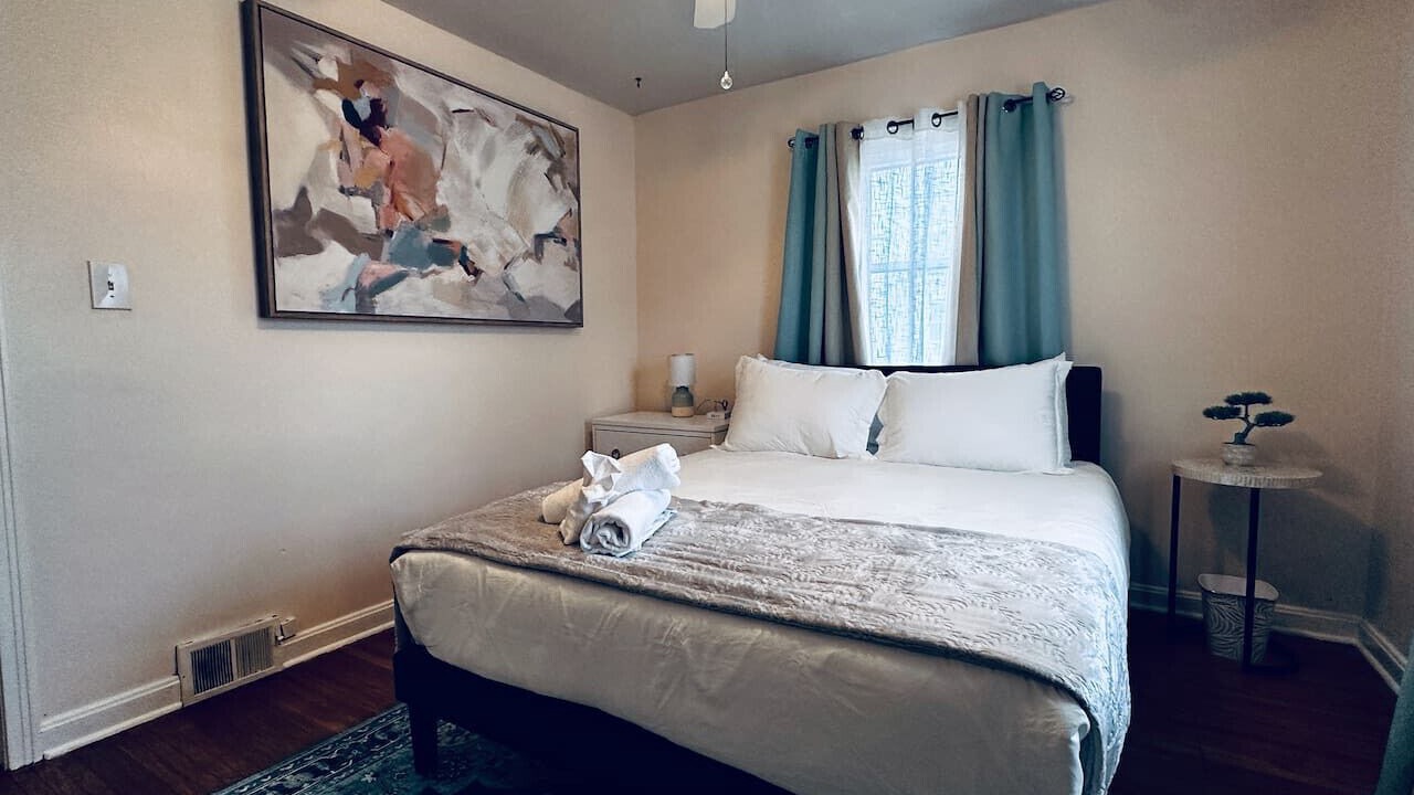 Photo of Bedroom in Cheektowaga