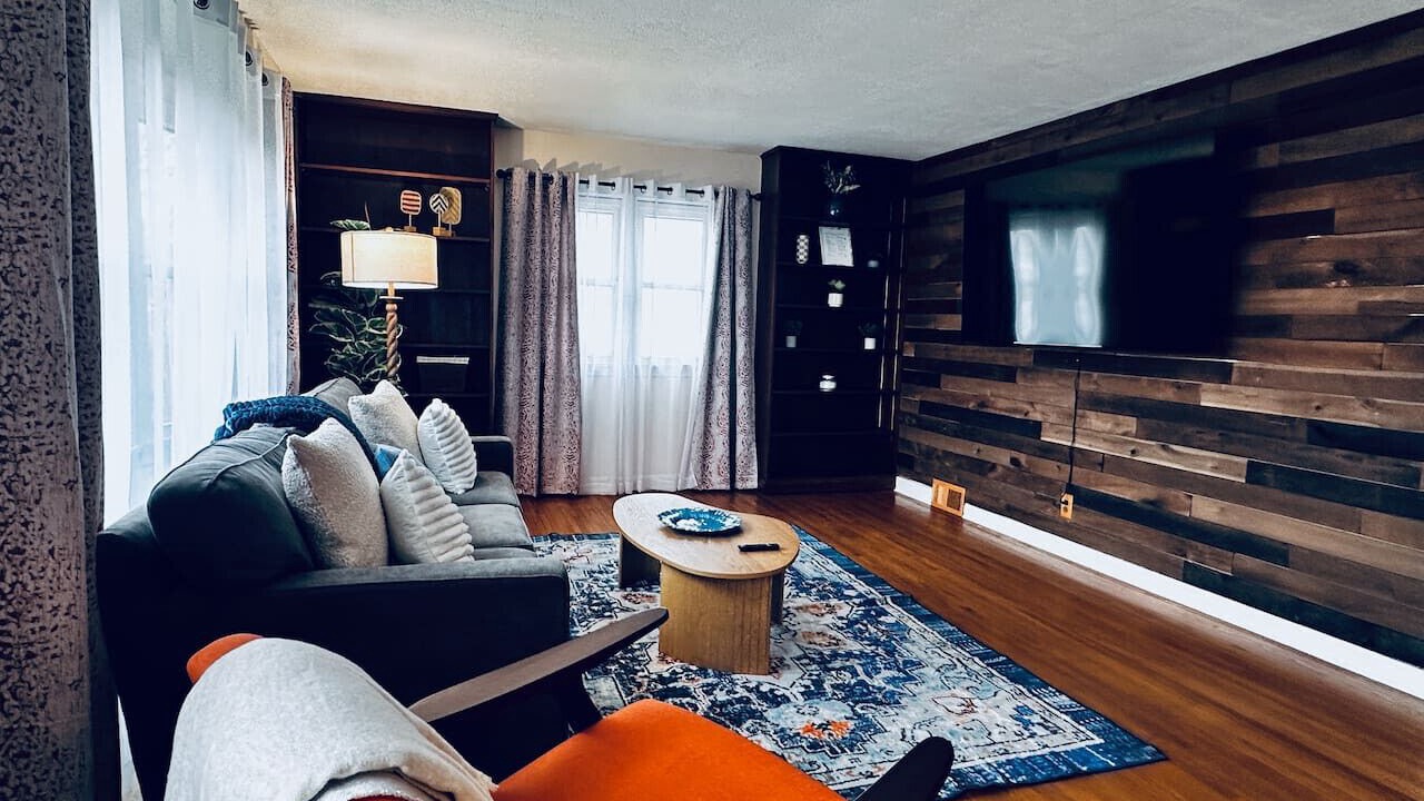 Photo of Livingroom in Cheektowaga