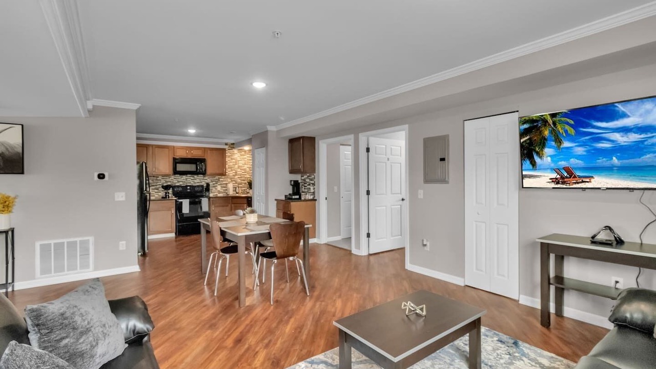 Photo of Livingroom in Amherst
