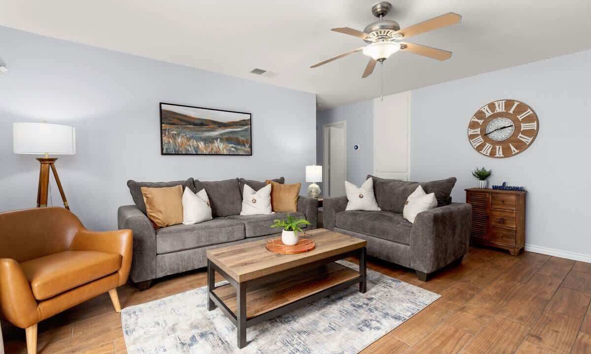 Photo of Livingroom in West San Antonio