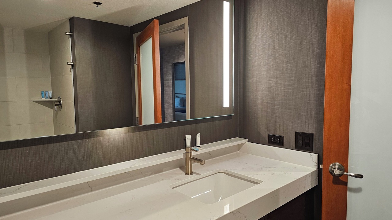 Photo of Bathroom in Gateway District