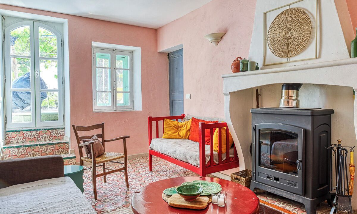 Photo of Livingroom in Ongles