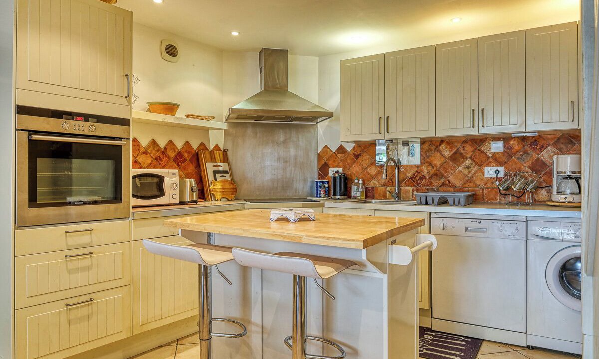 Photo of Kitchen in Ongles