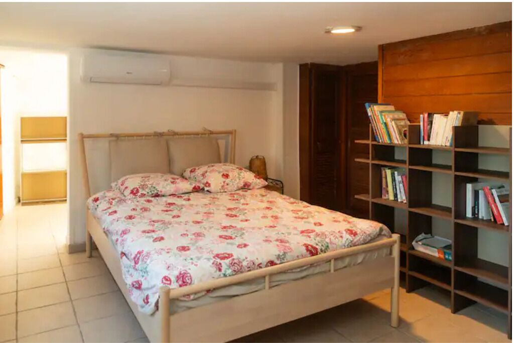 Photo of Bedroom in La Seyne-sur-Mer