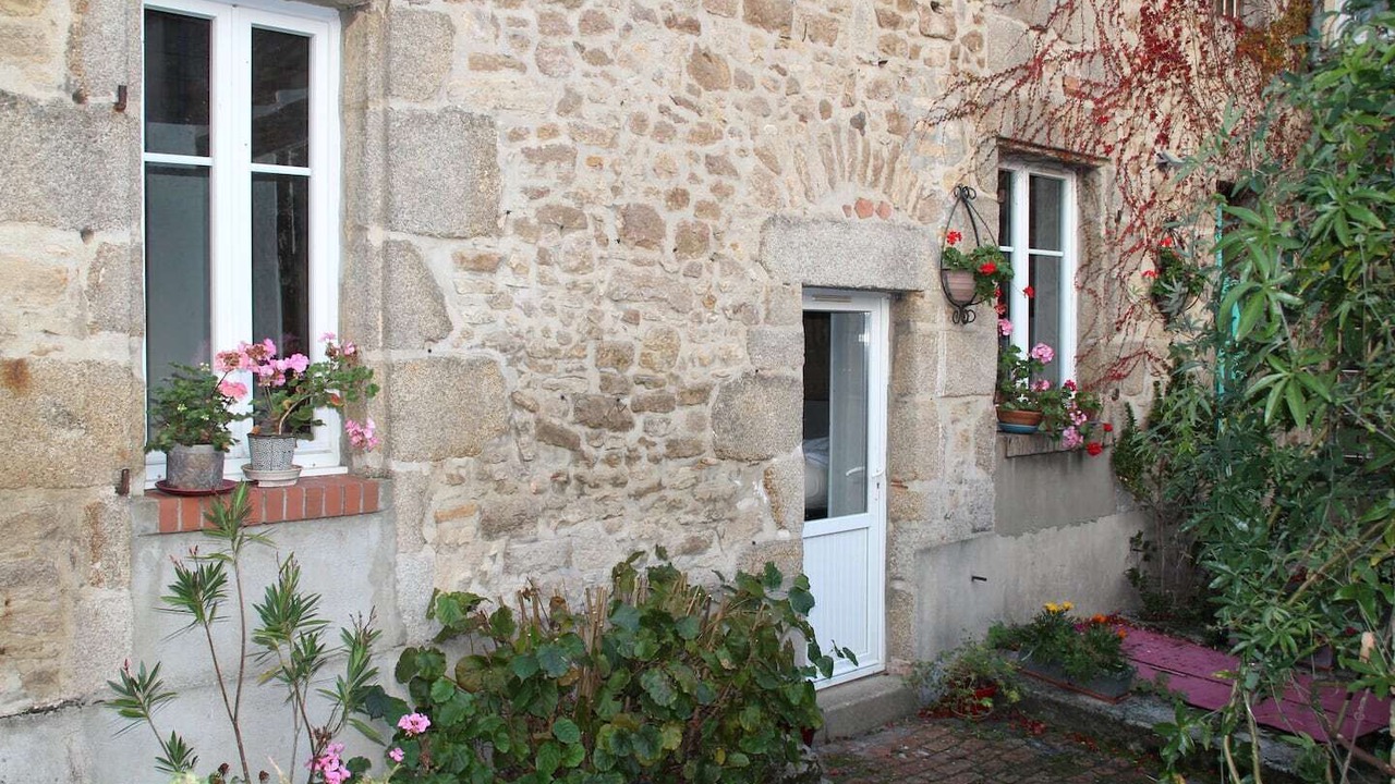 Photo of Outdoor in Alencon