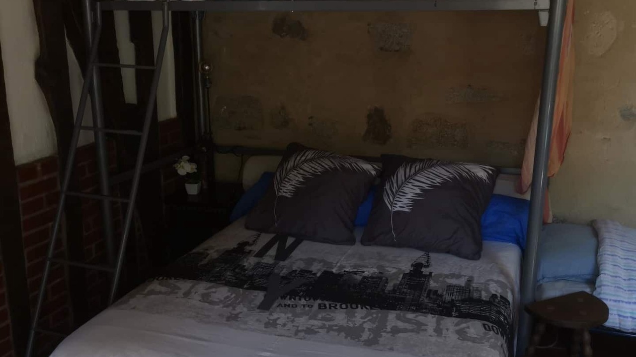 Photo of Bedroom in Alencon