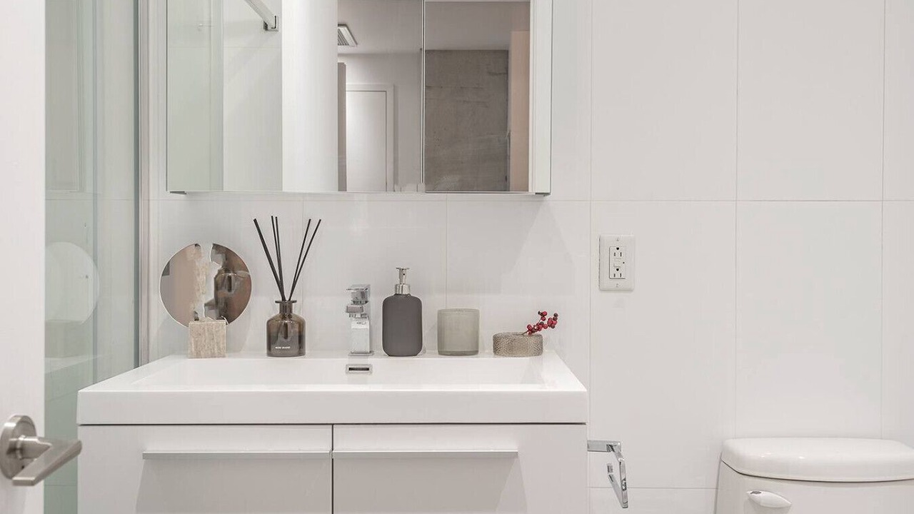 Photo of Bathroom in Cite Multimedia