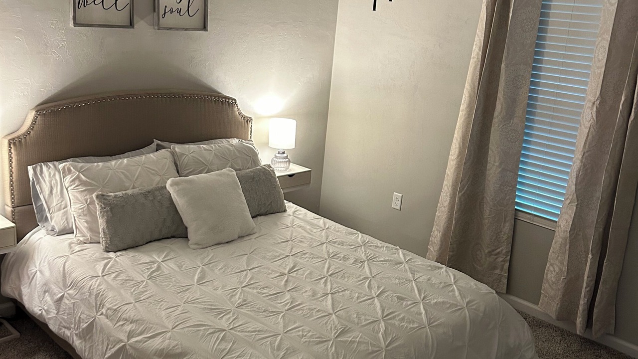 Photo of Bedroom in High Springs