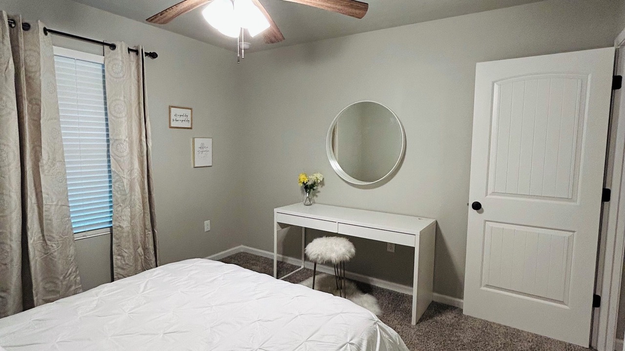 Photo of Bedroom in High Springs