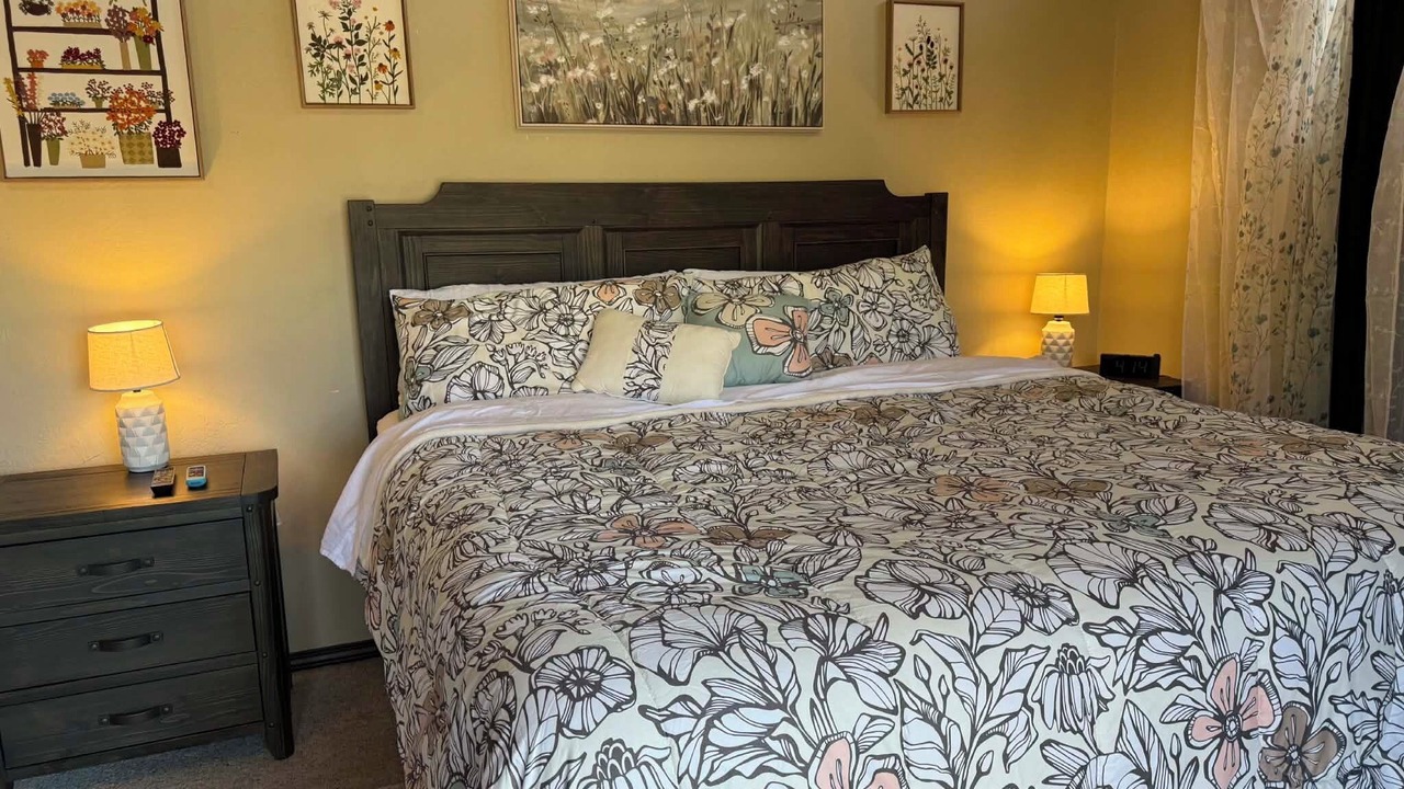 Photo of Bedroom in Canadian