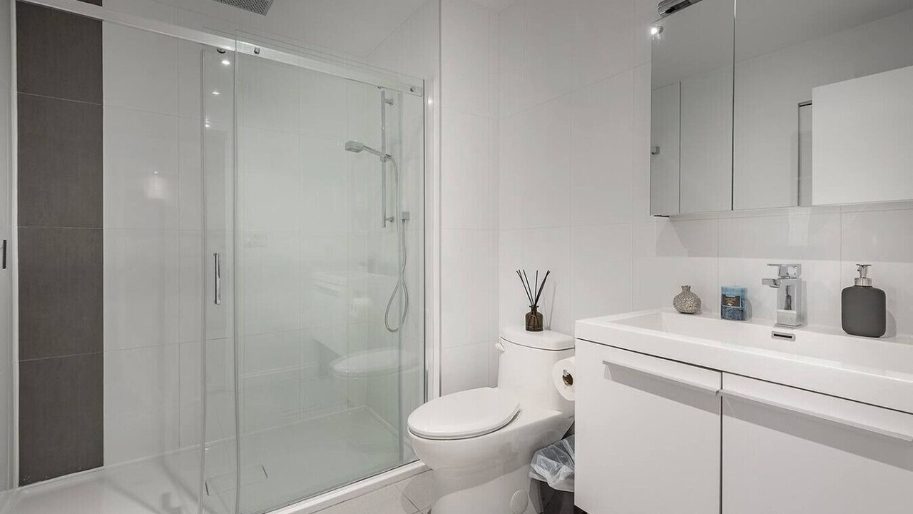 Photo of Bathroom in Cite Multimedia