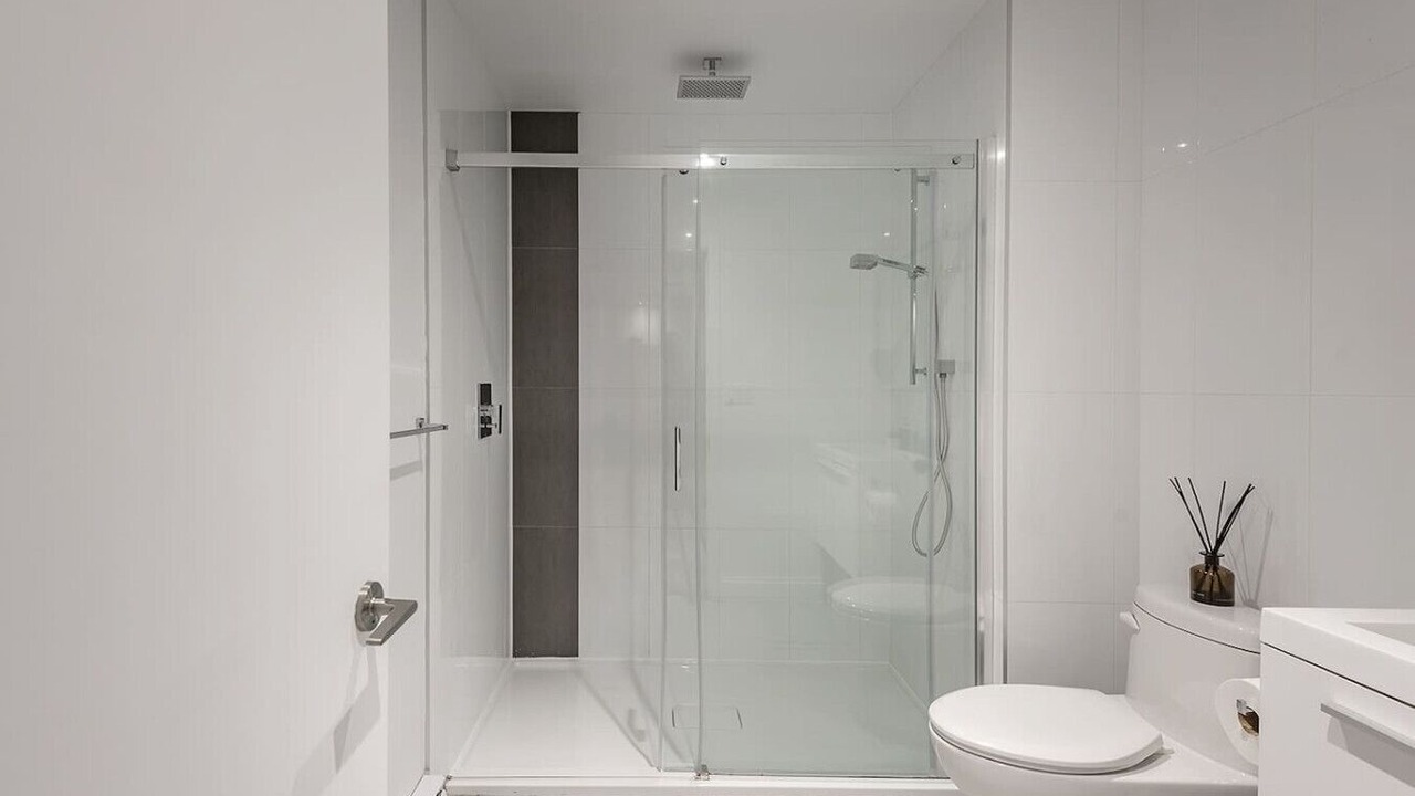 Photo of Bathroom in Cite Multimedia