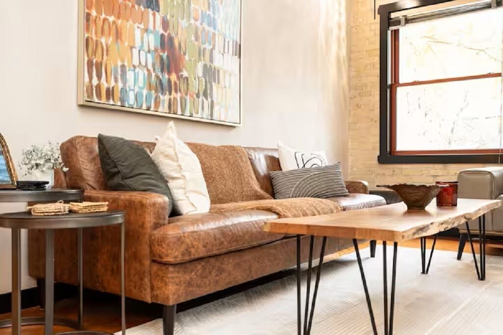 Photo of Livingroom in Exchange District