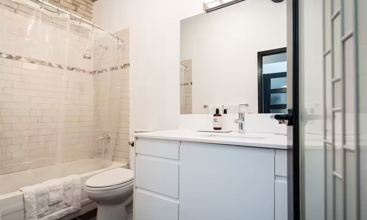 Photo of Bathroom in Exchange District