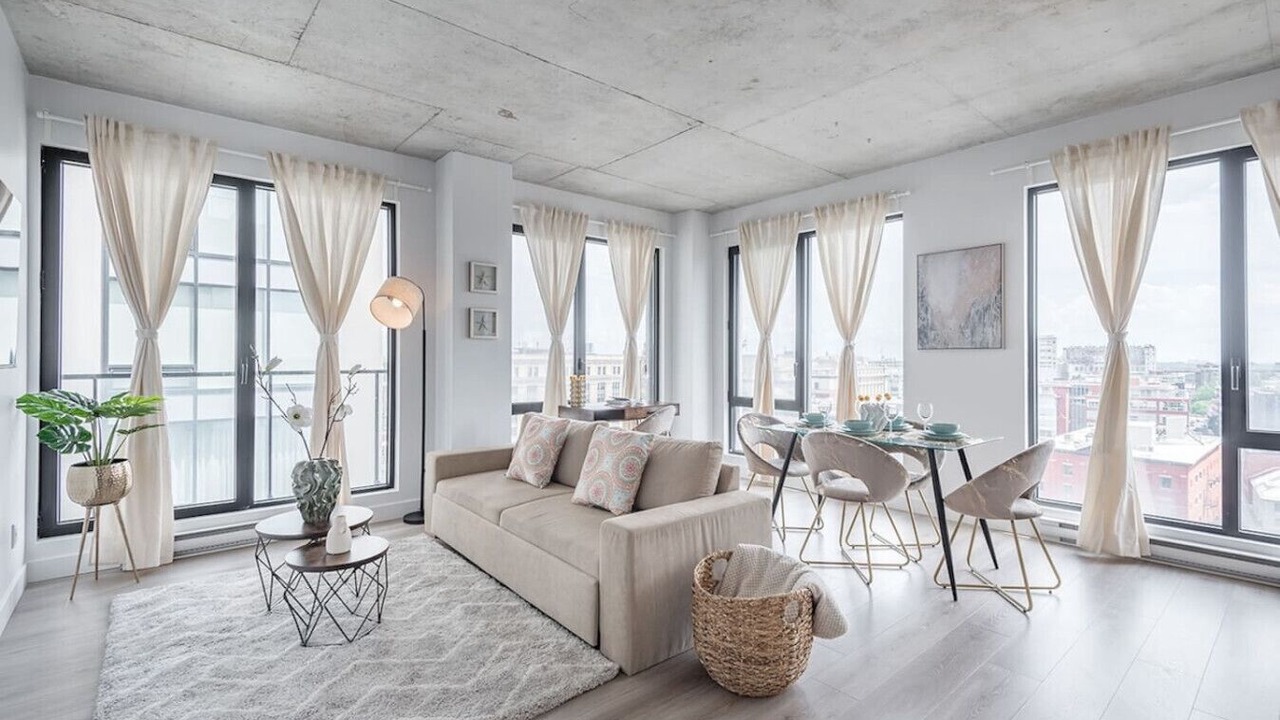 Photo of Livingroom in International District