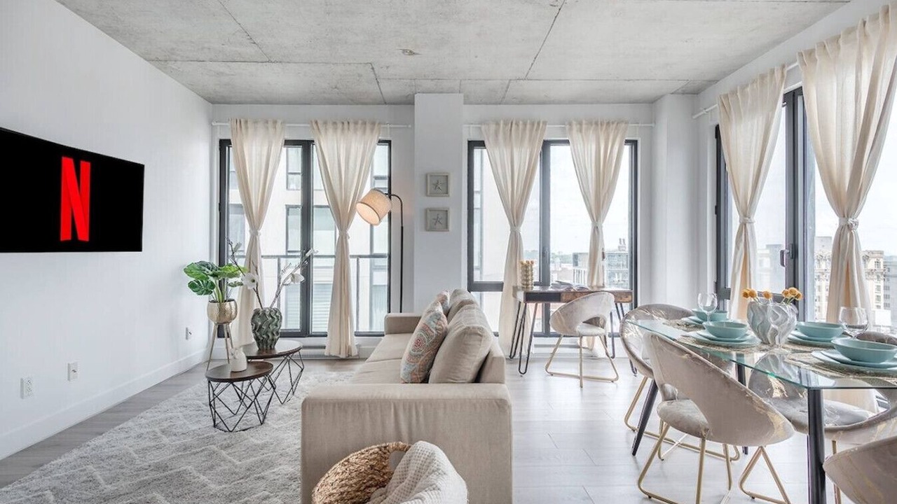 Photo of Livingroom in International District
