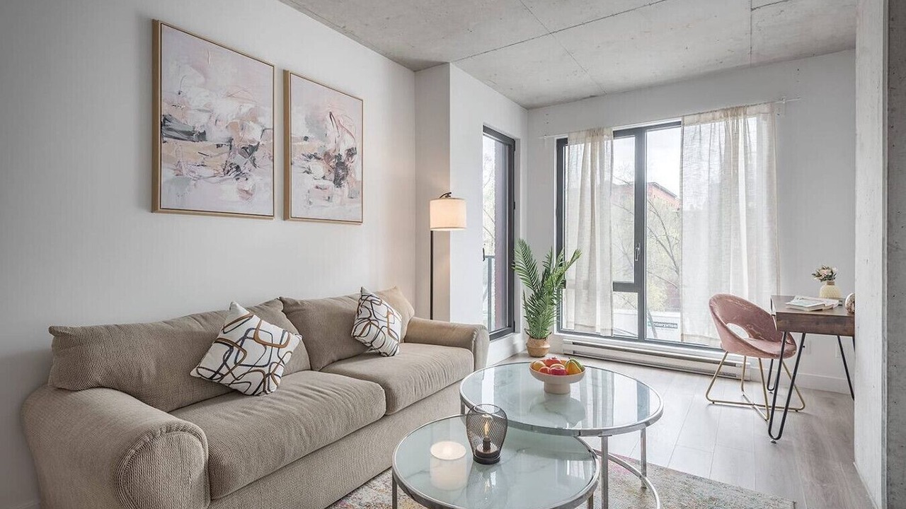 Photo of Livingroom in International District