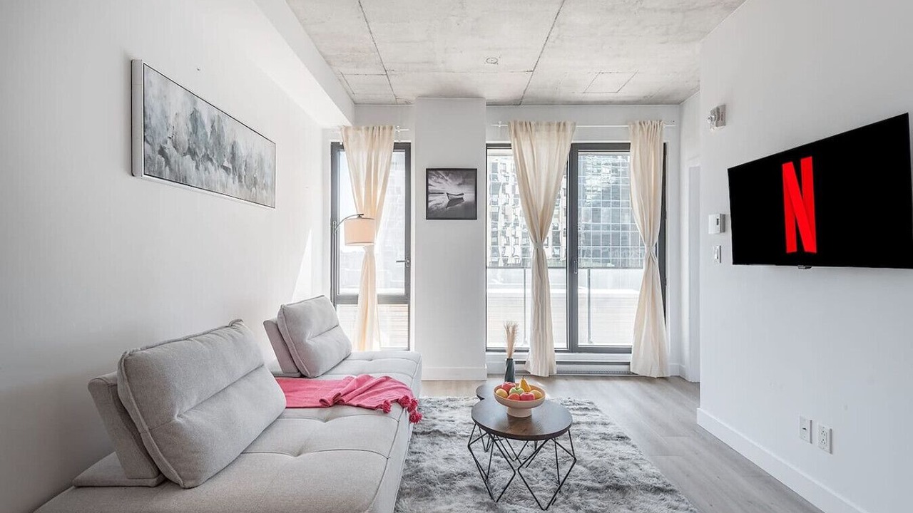 Photo of Livingroom in International District