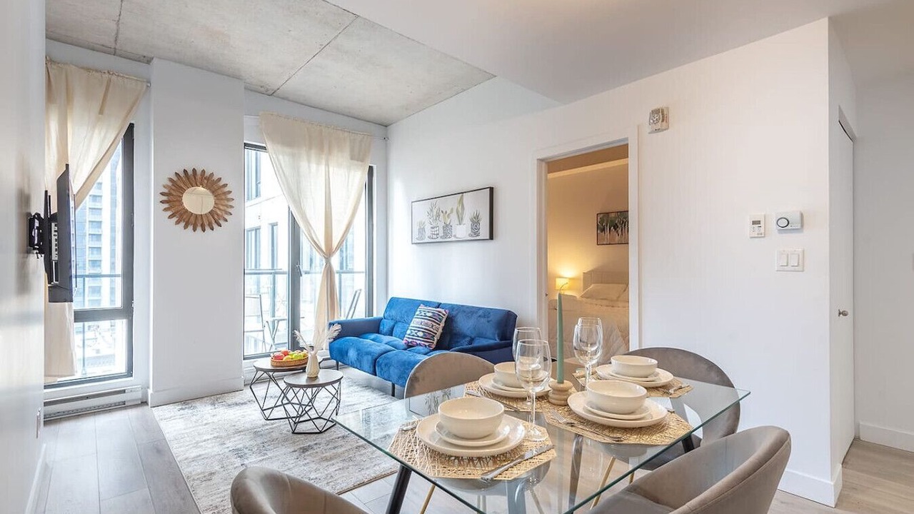 Photo of Livingroom in International District