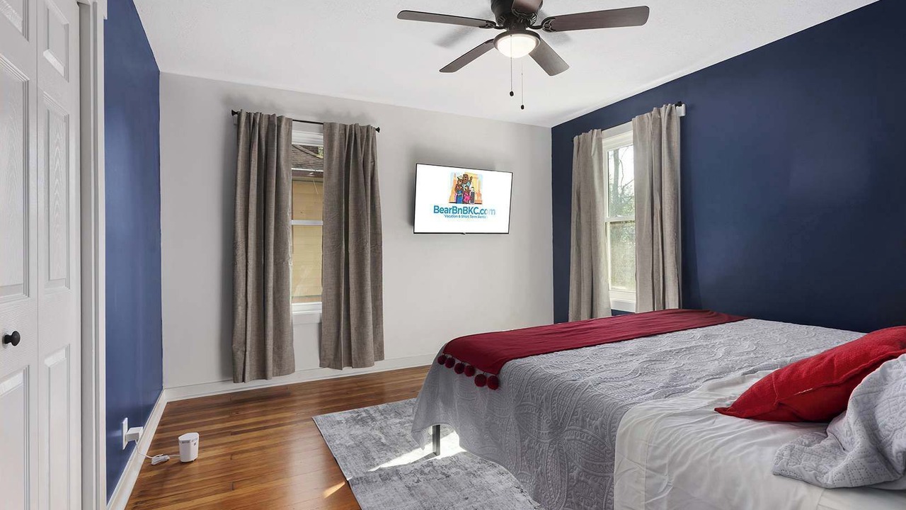 Photo of Bedroom in Southmoreland