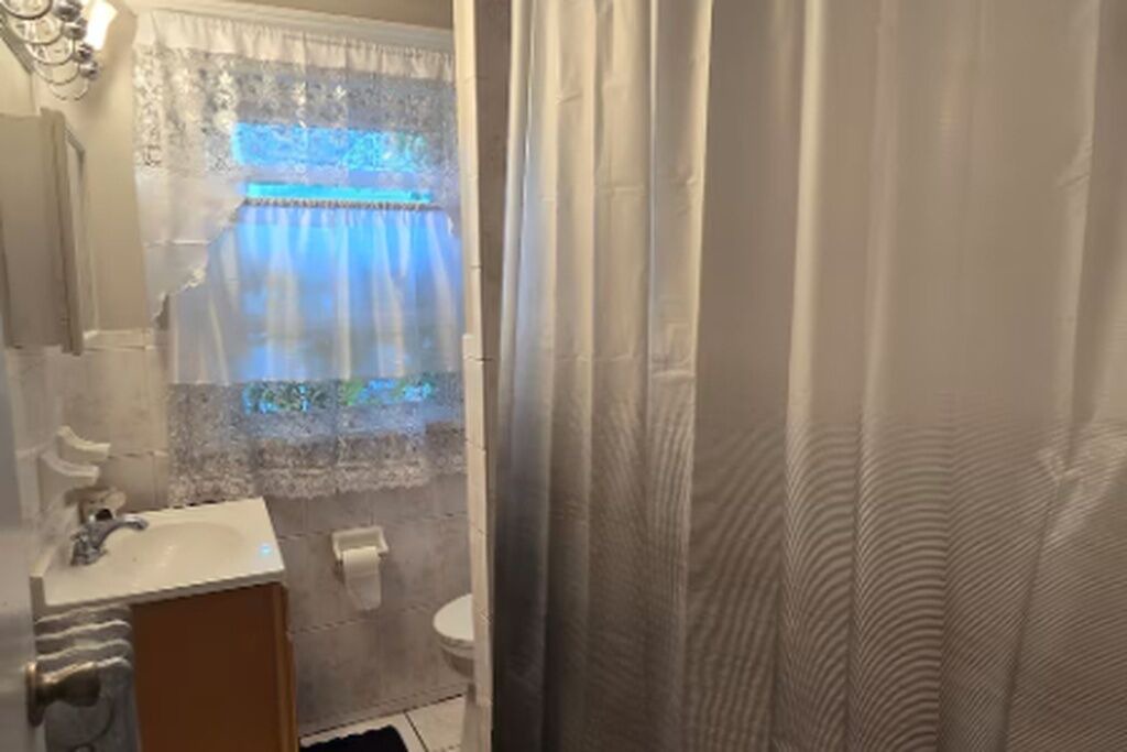 Photo of Bathroom in East Orange