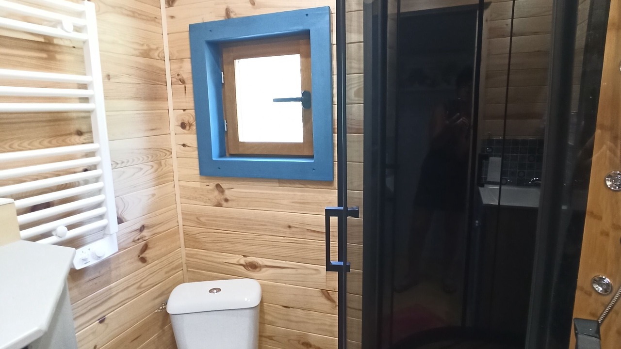 Photo of Bathroom in Saint-Remy-de-Maurienne