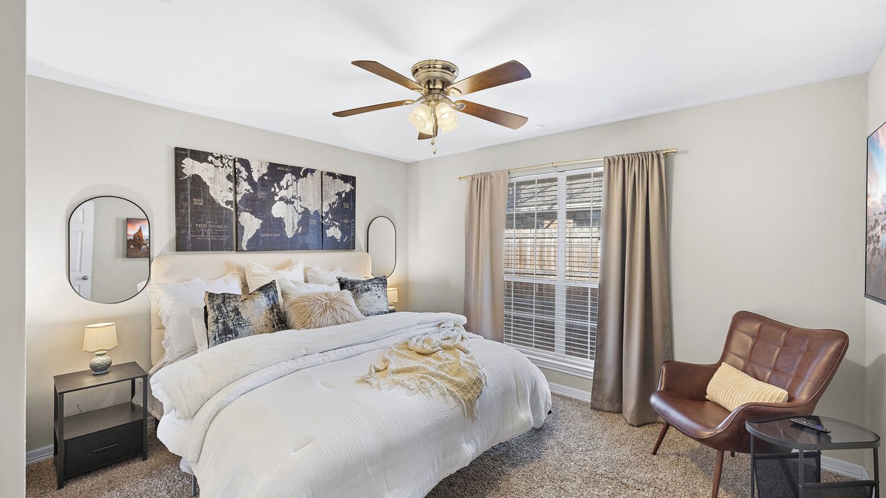 Photo of Bedroom in College Station
