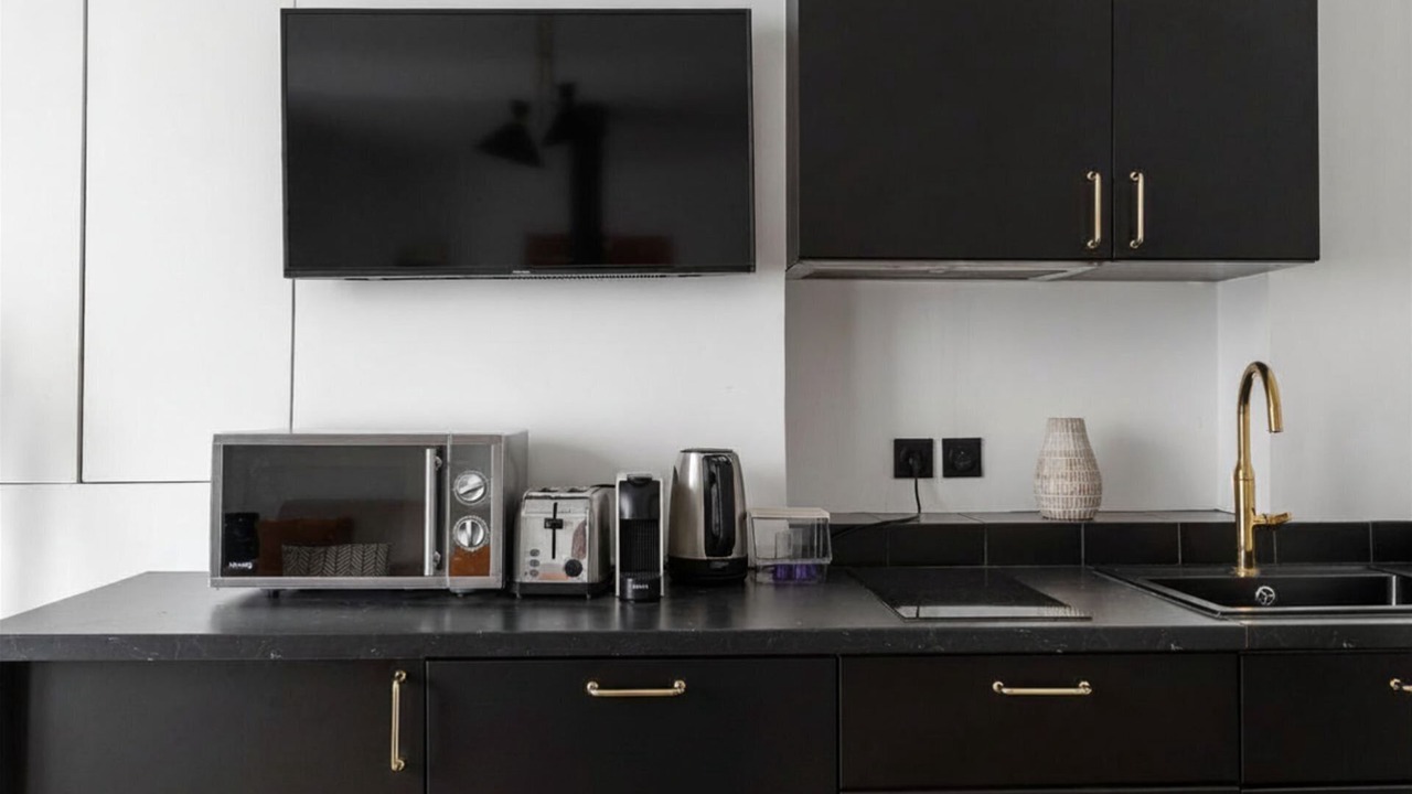 Photo of Kitchen in Quartier de l'Ecole-Militaire