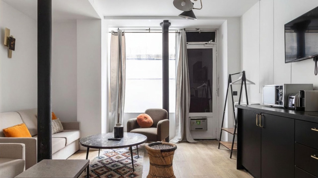 Photo of Livingroom in Quartier de l'Ecole-Militaire
