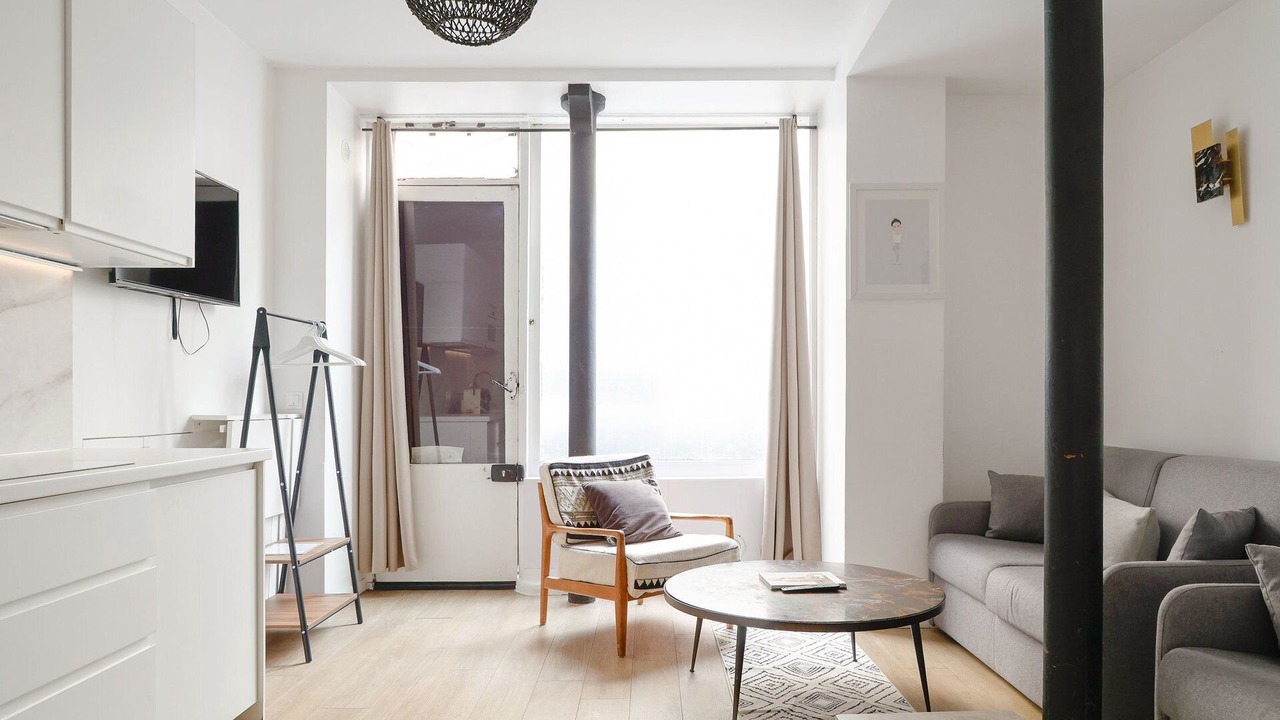 Photo of Livingroom in Quartier de l'Ecole-Militaire