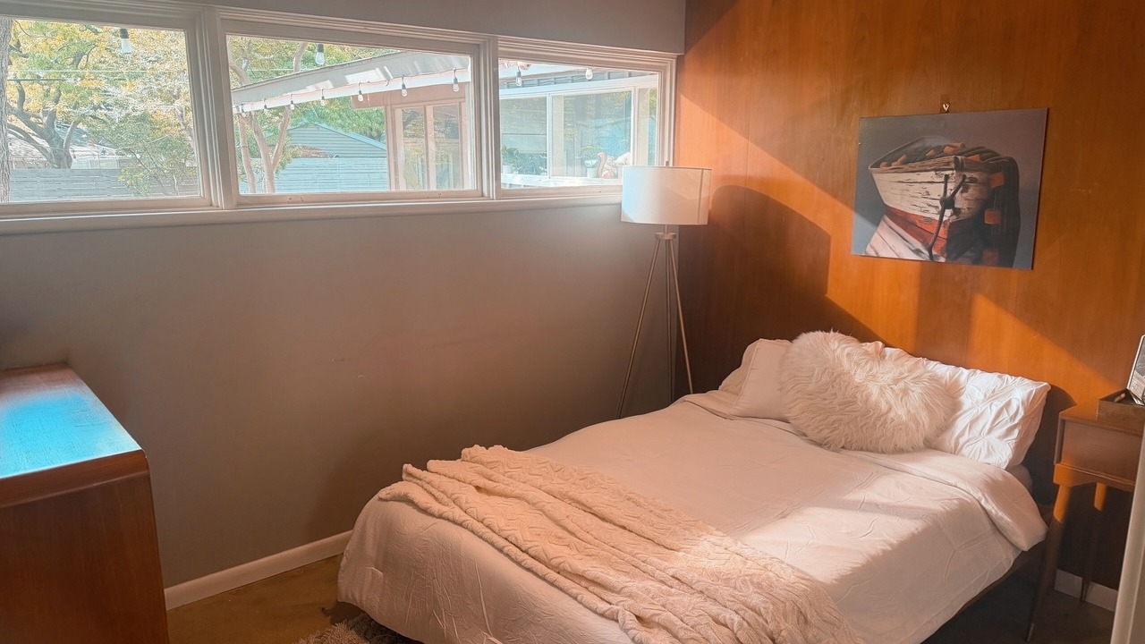 Photo of Bedroom in Northwest Dallas