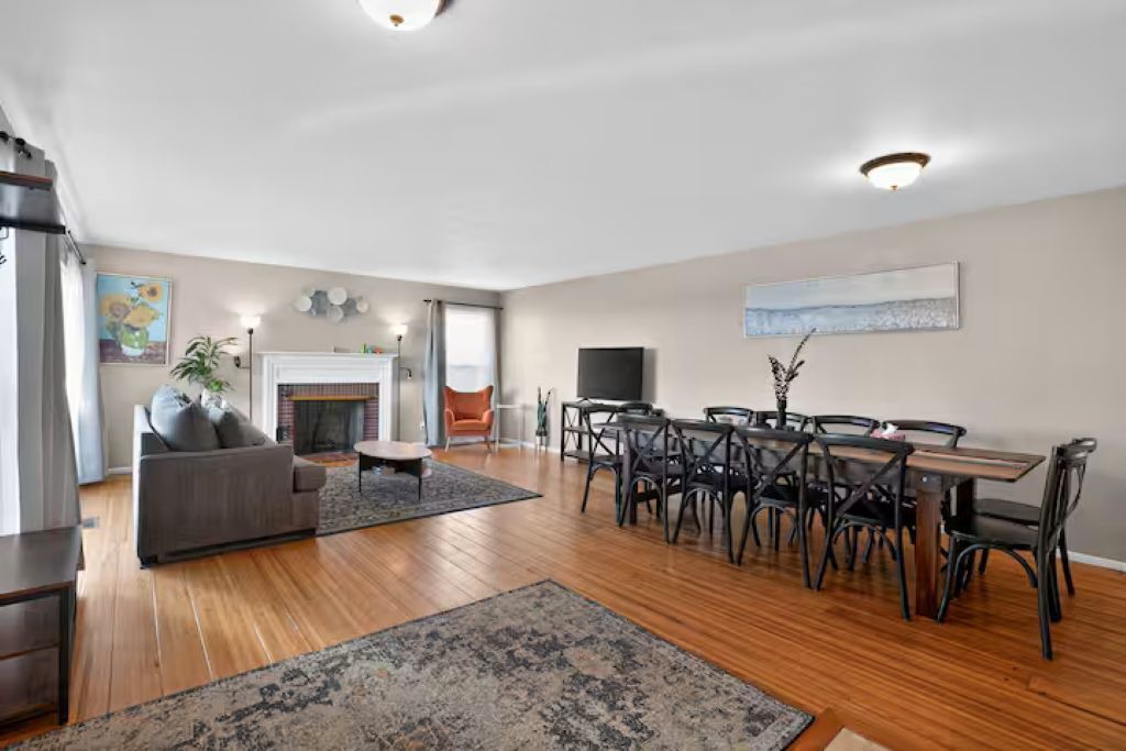 Photo of Livingroom in El Cerrito