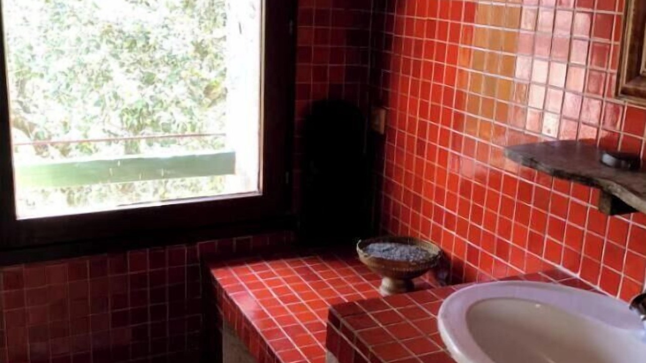 Photo of Bathroom in Reynes