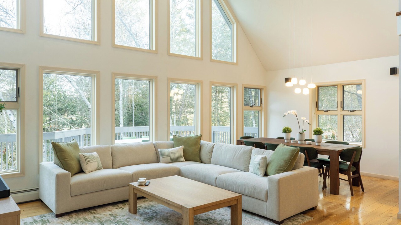 Photo of Livingroom in Tannersville