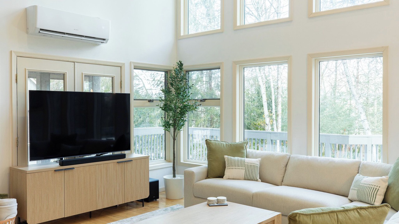 Photo of Livingroom in Tannersville