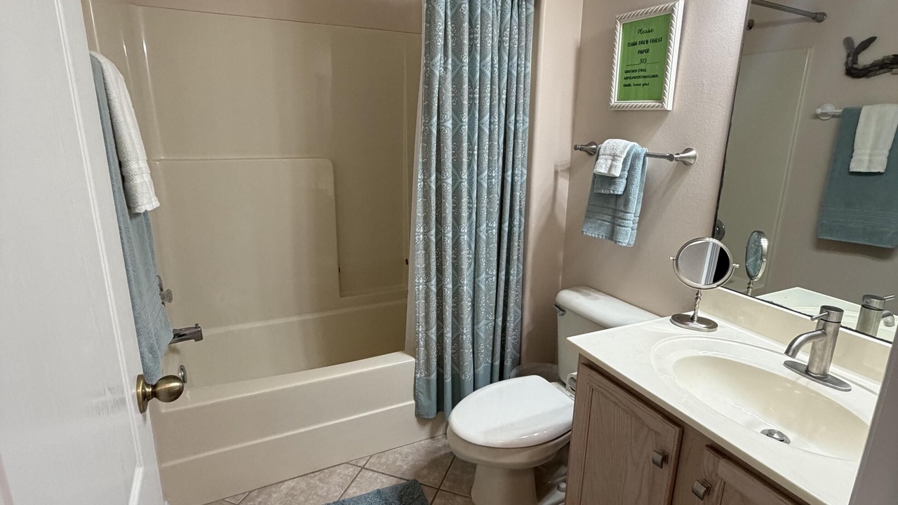 Photo of Bathroom in Gail