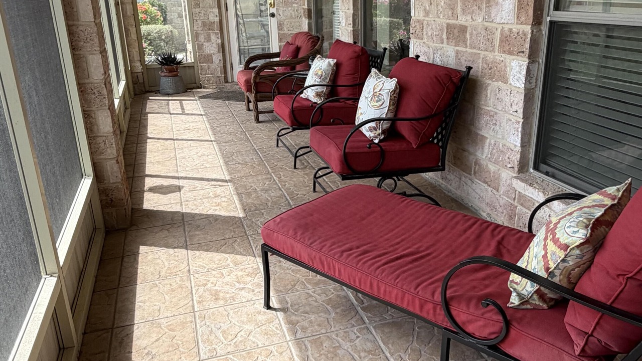 Photo of Patio Balcony in Gail