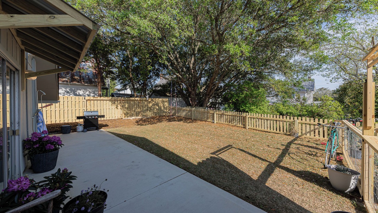 Photo of Patio Balcony in Swansboro