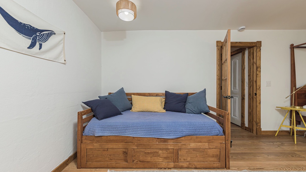 Photo of Bedroom in Swansboro