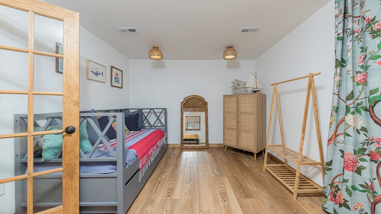 Photo of Bedroom in Swansboro