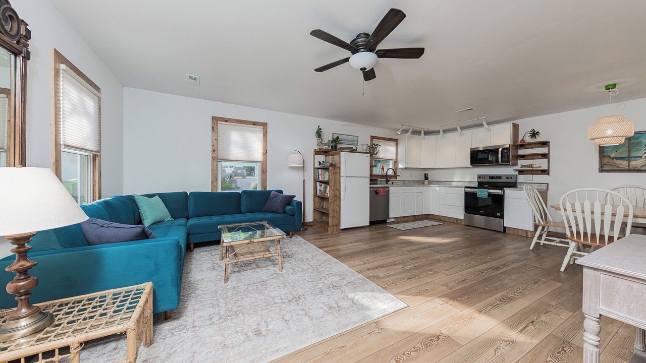 Photo of Livingroom in Swansboro