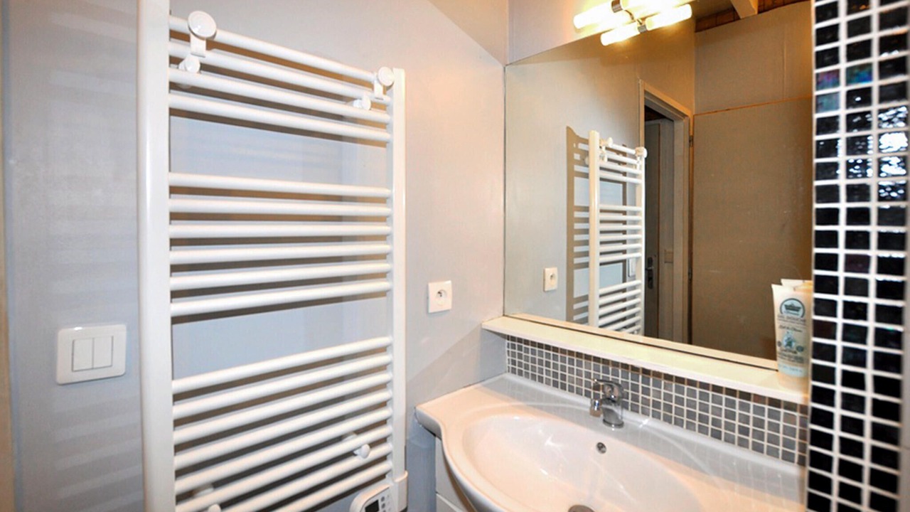 Photo of Bathroom in Cazalrenoux