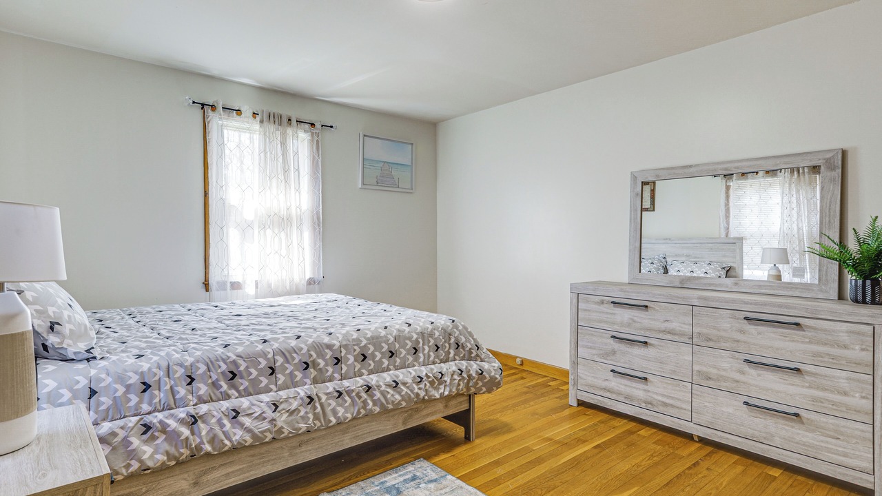 Photo of Bedroom in Attleboro