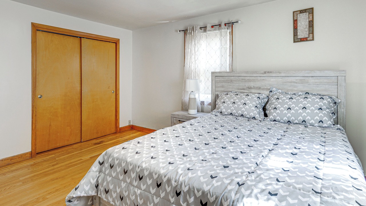 Photo of Bedroom in Attleboro