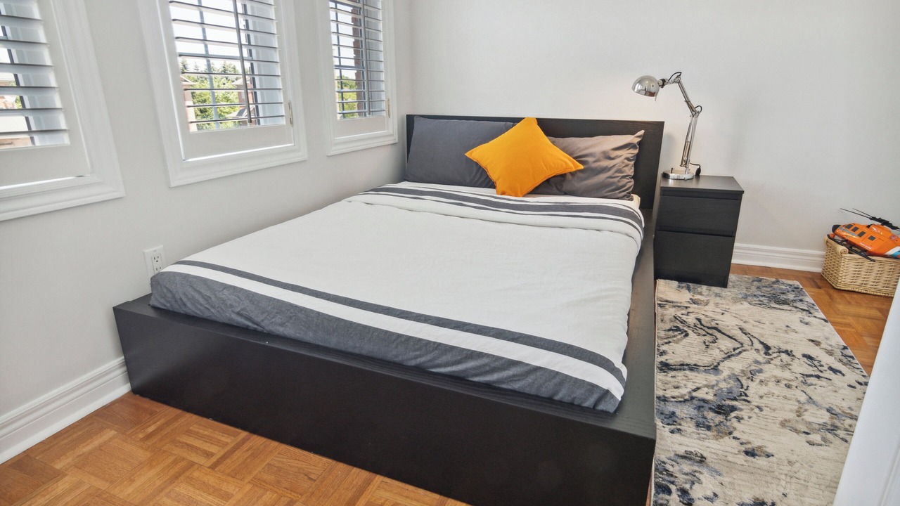 Photo of Bedroom in Richmond Hill