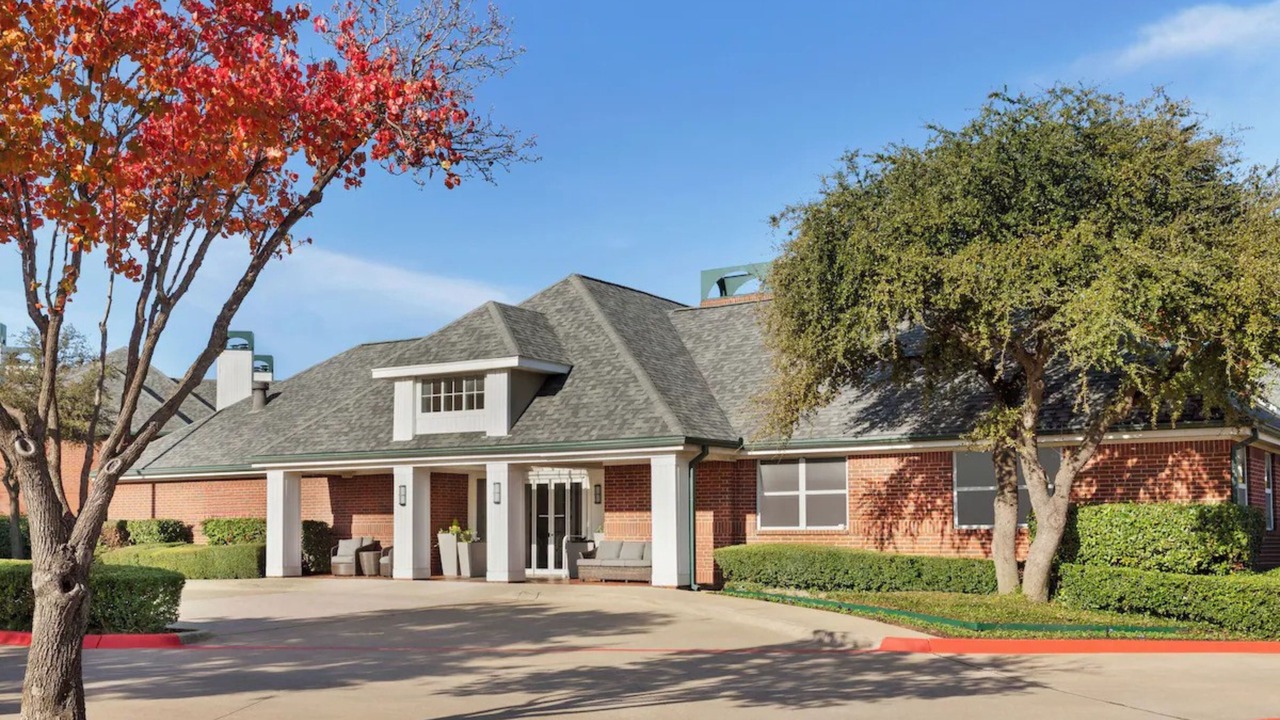 Photo of Outdoor in Addison