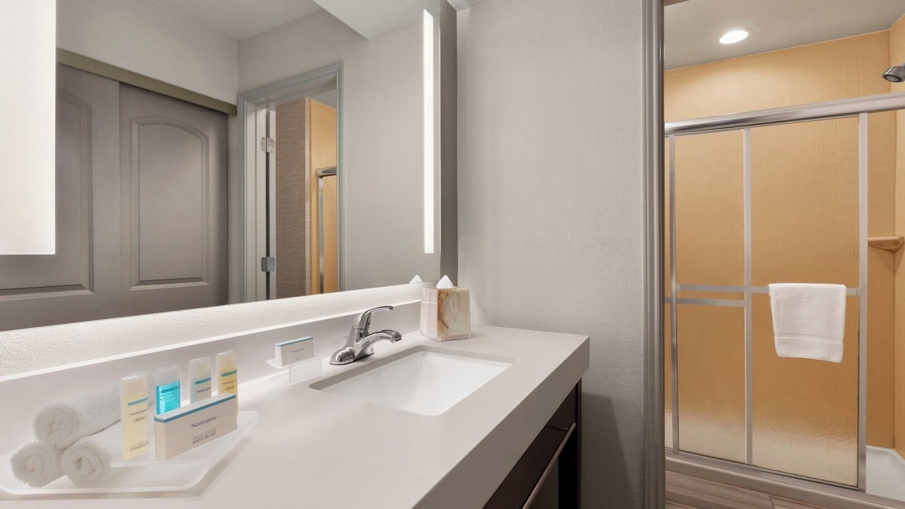 Photo of Bathroom in Addison