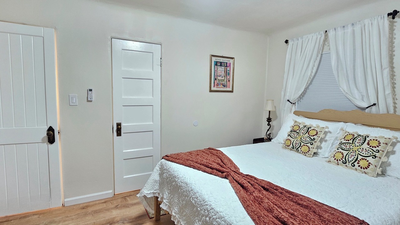 Photo of Bedroom in Mesilla Park