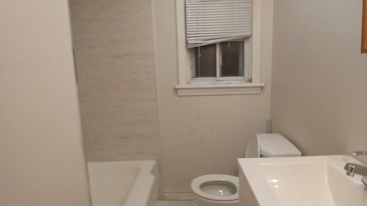 Photo of Bathroom in Rosedale