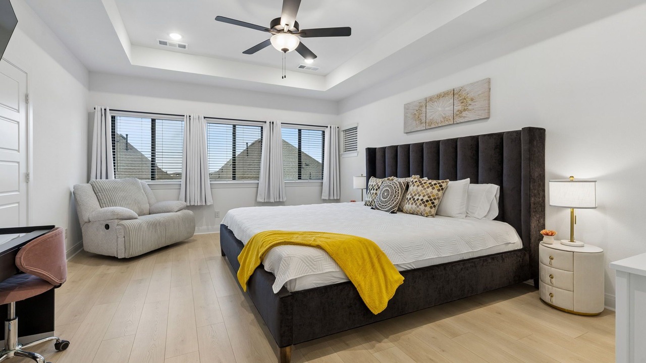Photo of Bedroom in The Colony